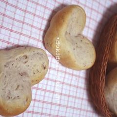 A picture of Heart-shaped Strawberry Milky Bread In a Bread Machine.