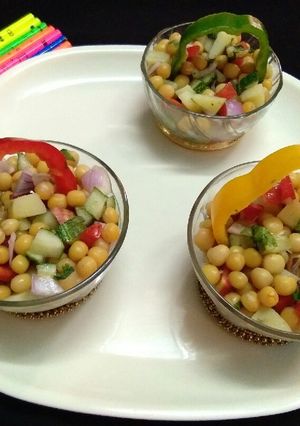 मटर चाट (Matar Chaat recipe in Hindi) रेसिपी मुख्य फोटो