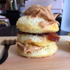 A picture of Mini Sandwich.