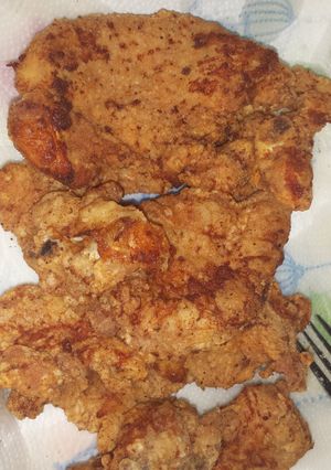 A picture of Sharon's golden fried TURKEY chops.