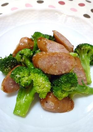 A picture of Broccoli and Wiener Sausage Fried in Parmesan.