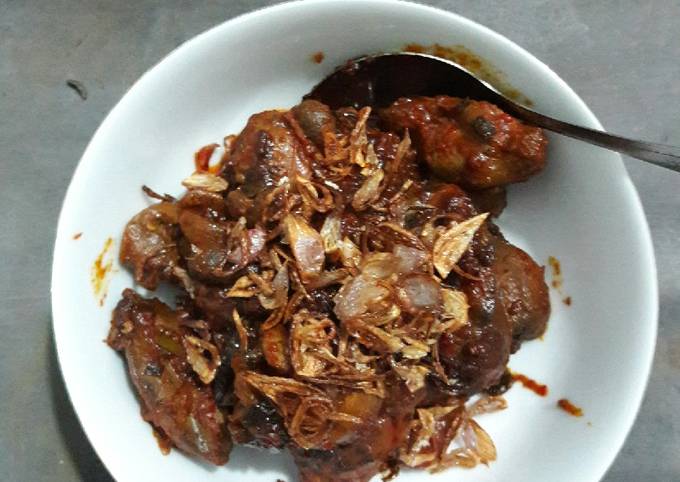 Semur pedas hati ampela