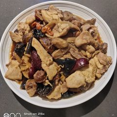 A picture of Steam Chicken Thigh.