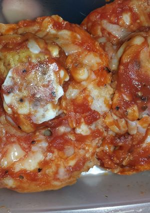 A picture of Meat ball puffs.