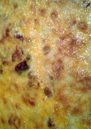 A picture of pasta bake.