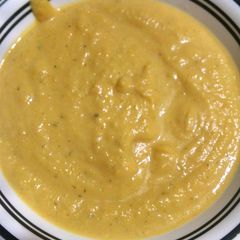 A picture of Yeto's Superb Pumpkin and Goat Cheese Soup!.
