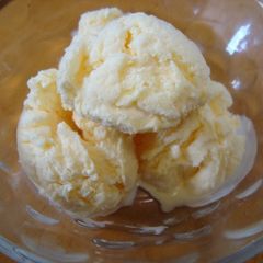 A picture of Rich Vanilla Ice Cream - Whole Egg Version.