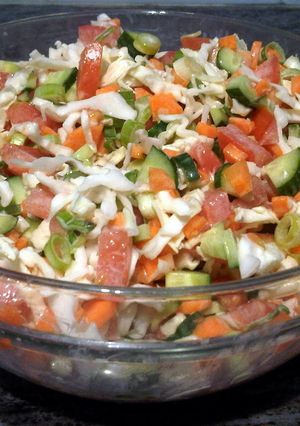 A picture of Crunchy Fresh Salad - Healthy & Vegan!.