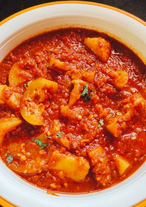 टिंडा मसाला (tinda masala recipe in Hindi) रेसिपी मुख्य फोटो