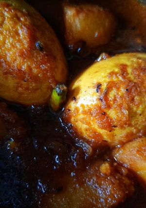 আলু ডিমের ভালনা(aloo dimer dalna recipe in Bengali) রেসিপির প্রধান ছবি