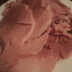 A picture of Mandys boiled ham.