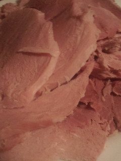 A picture of Mandys boiled ham.