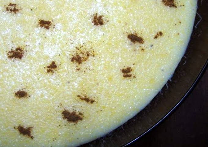 Papas de Carolo (Portuguese cornmeal porridge) 