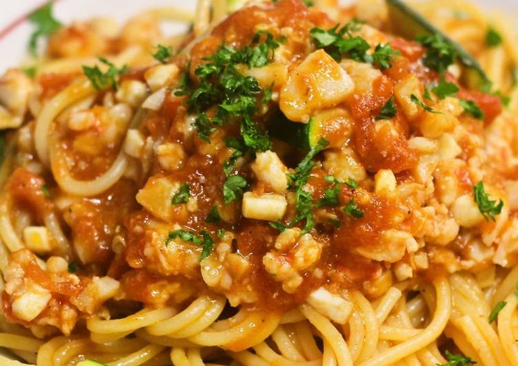 Easiest Way to Prepare Any-night-of-the-week Simmered Seafood Spaghetti