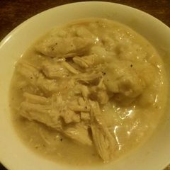 A picture of Crock pot Chicken and dumpling with rice.