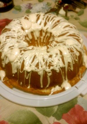 A picture of Southern Livings Cream cheese pound cake.