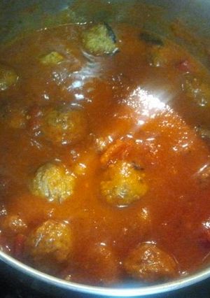 A picture of Vodka marinara sauce.
