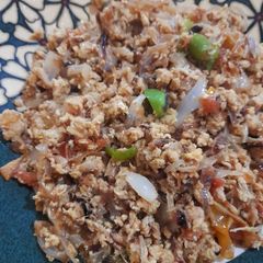 A picture of 10 min easy khageena for lunch.