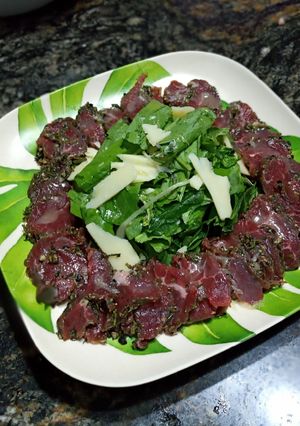 Una foto de Carpaccio de lomo
