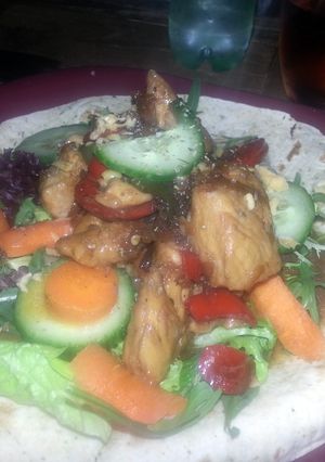 A picture of Scrummy sticky guinness chicken.