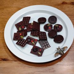 A picture of ★ Pink pepper Chocolate ★.