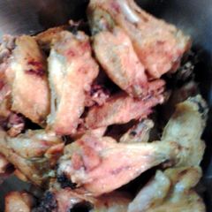 wings in ghee A picture of wings in ghee.