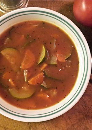 A picture of Creamy minestrone soup.