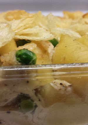 A picture of Moms Famous Tuna Fish Casserole.