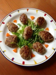 A picture of Turkish Kofta Meat Patties.