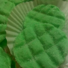 A picture of sunshine's creamy mint candy.