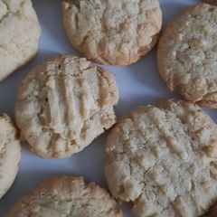 A picture of Easy peasy 3 ingredient biscuits.