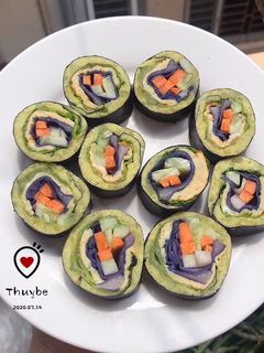 Hình của món Kimbap cuộn khoai 🌱🍠🥒🥕🍳.