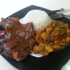 A picture of vegetable curry easy.