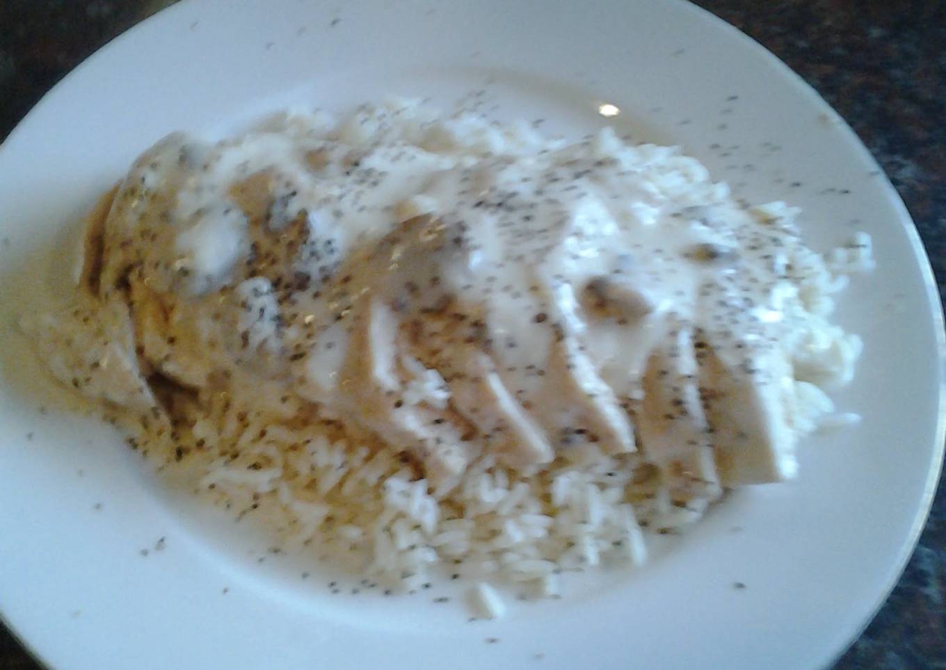 Lisa's Chicken with White Wine Sauce