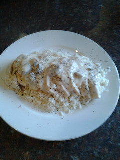 A picture of Lisa's Chicken with White Wine Sauce.