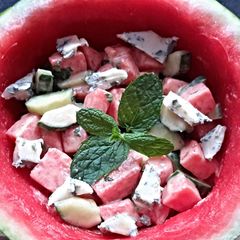 A picture of Sig's Cucumber and Melon Cooler.