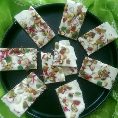 A picture of White chocolate bars.