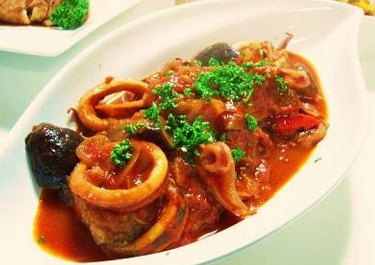 Recipe of Award-winning Squid and Eggplants in Tomato Sauce