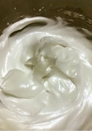 A picture of How to Make Meringue.
