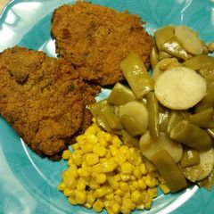 A picture of Baked pork chops.