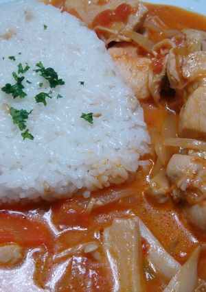 A picture of For Valentine's Day Boiled chicken with tomato cream.