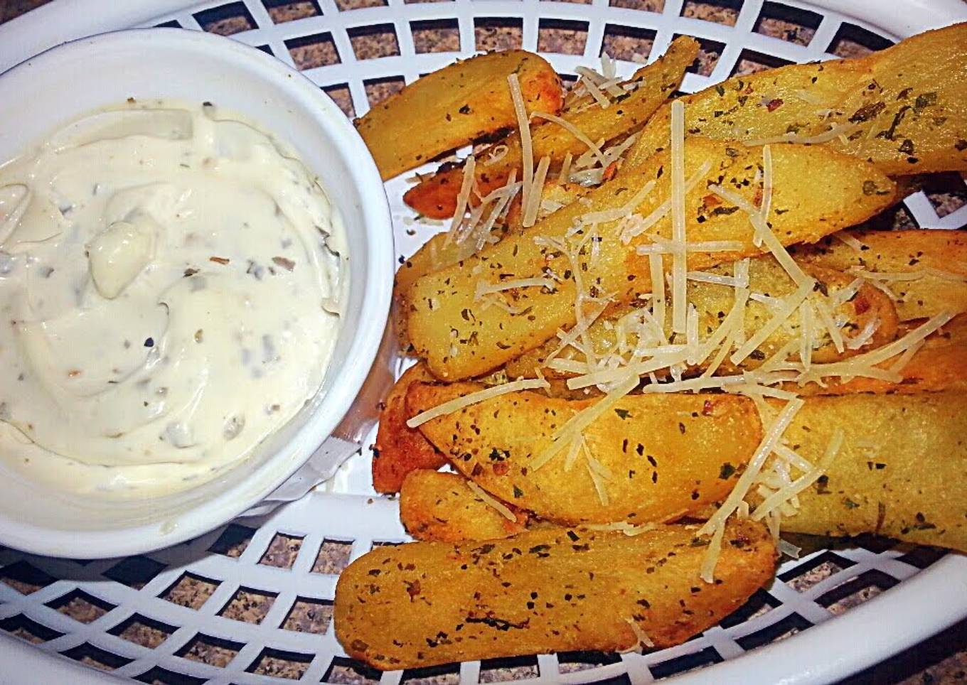 Garlic Herb Parmesan fries & * Pesto Garlic Aioli*