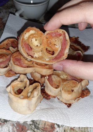 Una foto de Palmeritas de jamón y queso muy fácil