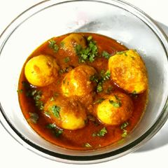 A picture of Dimer Jhol.