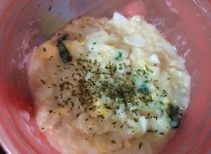 Foto resep MPASI Spoonfeed / BLW 8M+ Bubur Telur, Tempe & Chaisim