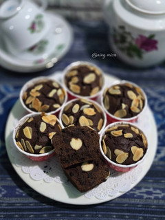 Foto resep 282. Choco Cheese Almond Muffin