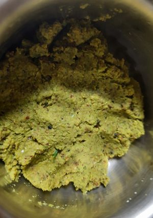 লাউয়ের খোসা বাটা (Lauer khosa bata recipe in Bengali) রেসিপির প্রধান ছবি