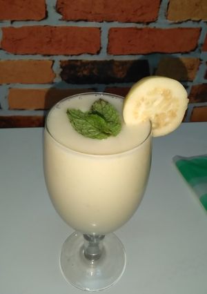 A picture of Guava juice.