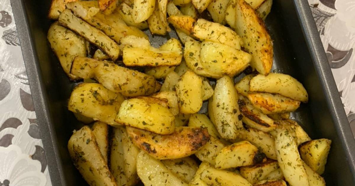 Сколько запекать деревенскую картошку в духовке