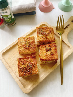 蒜香蝦滑吐司 的食譜成品照片